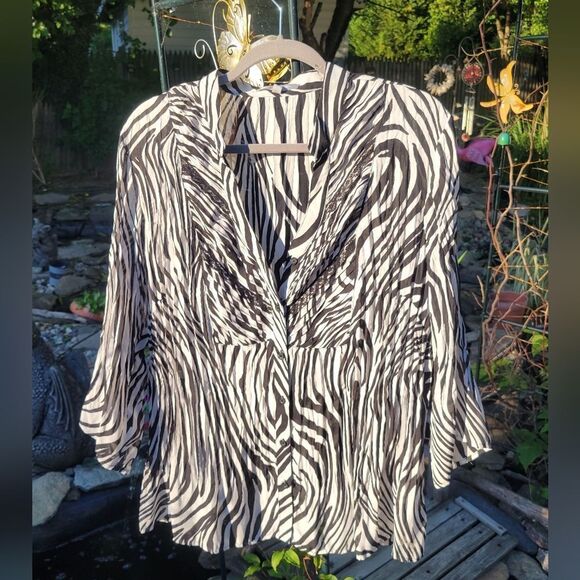 Zibra Print Blouse - Picture 1 of 10